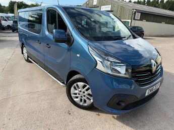 Renault Trafic LL29 LWB SPORT X6 SEAT CREWVAN