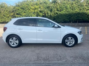 Volkswagen Polo 1.0 TSI LIFE | AUTOMATIC | LOW MILES | SERVICED |