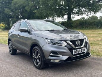 Nissan Qashqai 1.3 DIG-T N-Connecta SUV 5dr Petrol Manual Euro 6 (s/s) (140 ps)