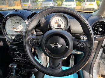 MINI Countryman 2.0 Cooper SD SUV 5dr Diesel Auto ALL4 Euro 5 (143 ps)