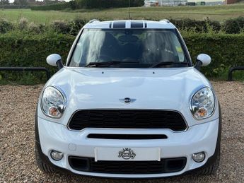 MINI Countryman 2.0 Cooper SD SUV 5dr Diesel Auto ALL4 Euro 5 (143 ps)