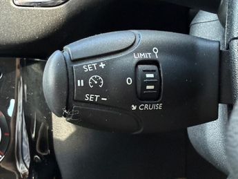 Citroen C3 1.2 PureTech Selection Hatchback 5dr Petrol Manual Euro 6 (82 ps