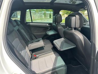 Volkswagen Tiguan R-LINE TECH TDI DSG