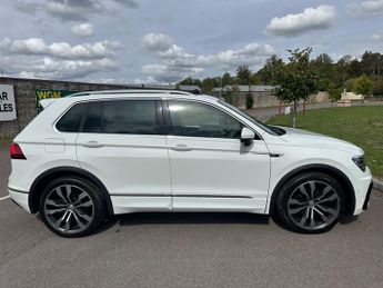 Volkswagen Tiguan R-LINE TECH TDI DSG