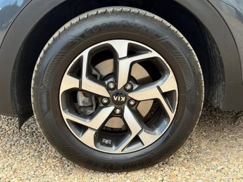 Kia Sportage 1.6 CRDi 2 SUV 5dr Diesel Manual Euro 6 (s/s) (134 bhp)