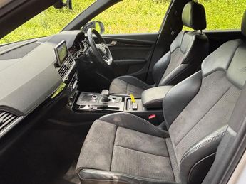 Audi Q5 2.0 TDI 40 Black Edition S Tronic quattro Euro 6 (s/s) 5dr