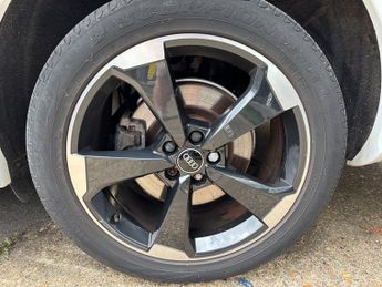 Audi Q5 2.0 TDI 40 Black Edition S Tronic quattro Euro 6 (s/s) 5dr