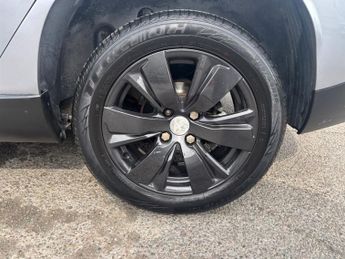 Peugeot 2008 1.2 e-VTi PureTech Allure SUV 5dr Petrol EGC Euro 6 (s/s) (82 ps