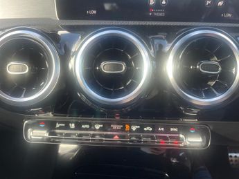 Mercedes CLA200 CLA 200 AMG LINE