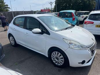 Peugeot 208 Access+