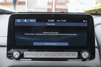 Hyundai Kona 64kWh Premium SE SUV 5dr Electric Auto (7kW Charger) (204 ps)