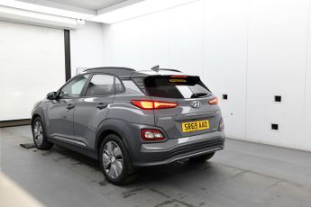 Hyundai Kona 64kWh Premium SE SUV 5dr Electric Auto (7kW Charger) (204 ps)
