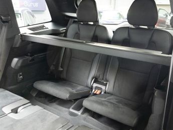 Volvo XC90 B5 R-DESIGN AWD