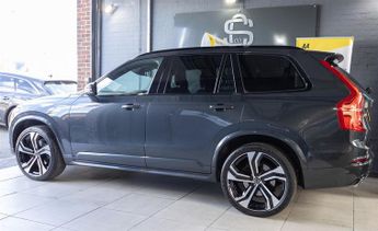 Volvo XC90 B5 R-DESIGN AWD