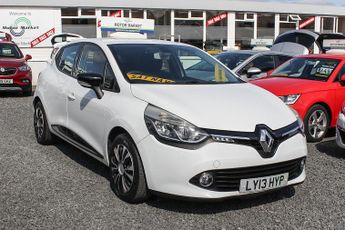 Renault Clio 1.5 dCi ECO Dynamique MediaNav Hatchback 5dr Diesel Manual Euro 