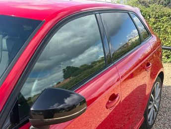 Audi A3 1.0 TFSI Black Edition Sportback 5dr Petrol Manual Euro 6 (s/s) 