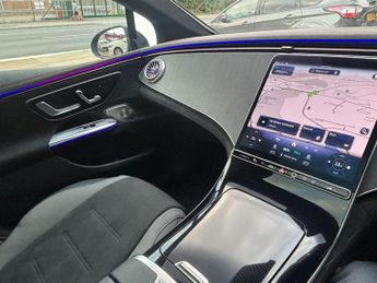 Mercedes EQE 300 89kWh AMG Line (Premium Plus) Auto 4dr