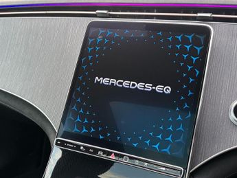 Mercedes EQE 300 89kWh AMG Line (Premium Plus) Auto 4dr