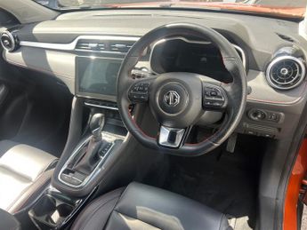 MG MG ZS EXCLUSIVE T-GDI