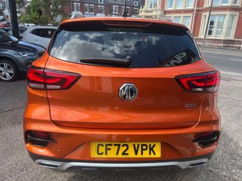 MG MG ZS EXCLUSIVE T-GDI