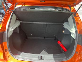 MG MG ZS EXCLUSIVE T-GDI