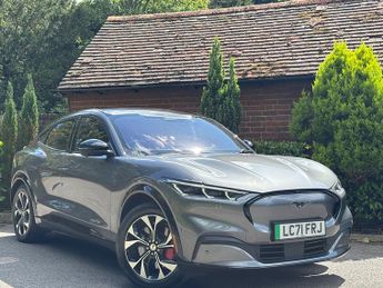 Ford Mustang Extended Range 91kWh SUV 5dr Electric Automatic AWD (351 ps)