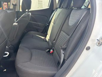 Renault Clio 1.5 dCi Dynamique S MediaNav Hatchback 5dr Diesel EDC Euro 5 (90