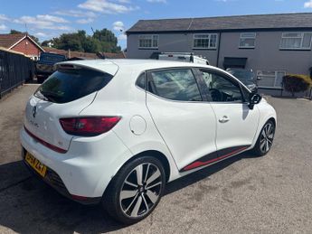 Renault Clio 1.5 dCi Dynamique S MediaNav Hatchback 5dr Diesel EDC Euro 5 (90