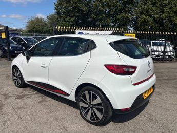 Renault Clio 1.5 dCi Dynamique S MediaNav Hatchback 5dr Diesel EDC Euro 5 (90