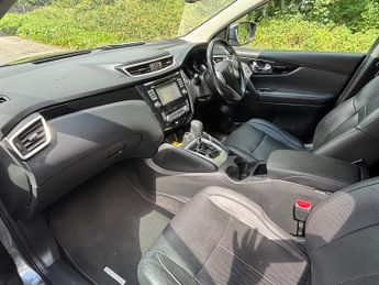 Nissan Qashqai 1.6 dCi Tekna SUV 5dr Diesel XTRON 2WD Euro 6 (s/s) (130 ps)