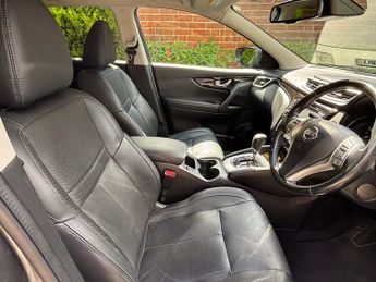 Nissan Qashqai 1.6 dCi Tekna SUV 5dr Diesel XTRON 2WD Euro 6 (s/s) (130 ps)