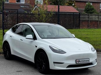 Tesla Model Y (Dual Motor) Long Range Auto 4WDE 5dr