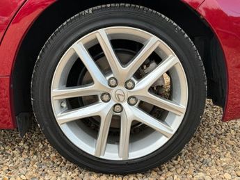 Lexus CT 200h 1.8 200h Luxury Hatchback 5dr Petrol Hybrid CVT Euro 6 (s/s) (13