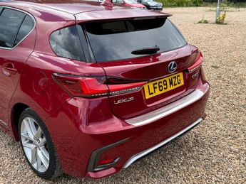 Lexus CT 200h 1.8 200h Luxury Hatchback 5dr Petrol Hybrid CVT Euro 6 (s/s) (13