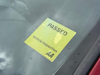 Lexus CT 200h 1.8 200h Luxury Hatchback 5dr Petrol Hybrid CVT Euro 6 (s/s) (13