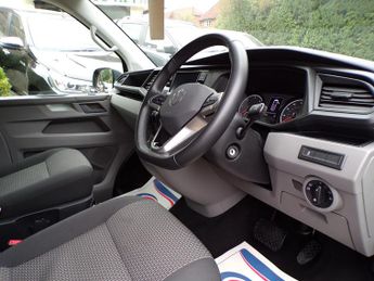 Volkswagen Transporter 2.0 TDI T32 150 Highline Kombi-Diesel DSG/Auto-10500 Miles-SWB-N