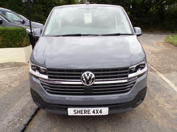 Volkswagen Transporter 2.0 TDI T32 150 Highline Kombi-Diesel DSG/Auto-10500 Miles-SWB-N