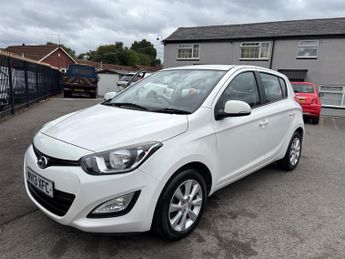 Hyundai i20 1.4 Active Hatchback 5dr Petrol Auto Euro 5 (100 ps)