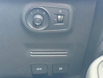 MG MG ZS 1.0 T-GDI Exclusive SUV 5dr Petrol Auto Euro 6 (111 ps)