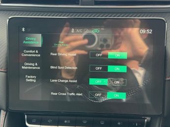 MG MG ZS 1.0 T-GDI Exclusive SUV 5dr Petrol Auto Euro 6 (111 ps)