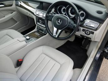 Mercedes CLS CLS350 3.0 V6 CDI AUTOMATIC