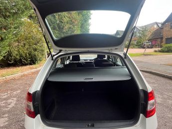 Skoda Octavia 1.0 TSI GPF SE Technology Estate 5dr Petrol DSG Euro 6 (s/s) (11