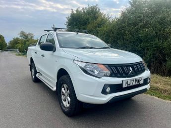 Mitsubishi L200 2.4 DI-D DC 4Life Pickup Double Cab 4dr Diesel Manual 4WD Euro 6