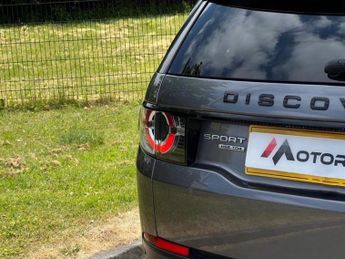Land Rover Discovery Sport 2.0 TD4 HSE Black Auto 4WD Euro 6 (s/s) 5dr