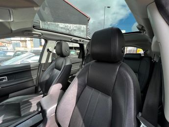 Land Rover Discovery Sport 2.0 TD4 HSE Black Auto 4WD Euro 6 (s/s) 5dr