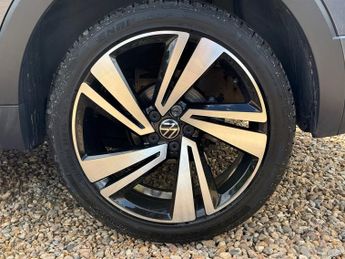 Volkswagen T-Cross 1.0 TSI R-Line SUV 5dr Petrol Manual Euro 6 (s/s) (110 ps)