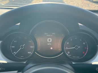 Fiat 500X 1.0 FireFly Turbo MultiAir Cross Plus SUV 5dr Petrol Manual Euro