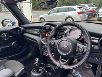 MINI Convertible 2.0 Cooper S Sport Steptronic Euro 6 (s/s) 2dr