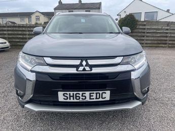 Mitsubishi Outlander 2.2 DI-D GX3 SUV 5dr Diesel Auto 4WD Euro 6 (147 ps)