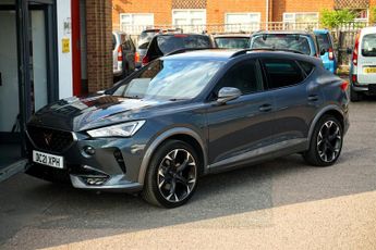 Cupra Formentor V2 DSG Plug In Hybrid, 5 Door, Automatic.